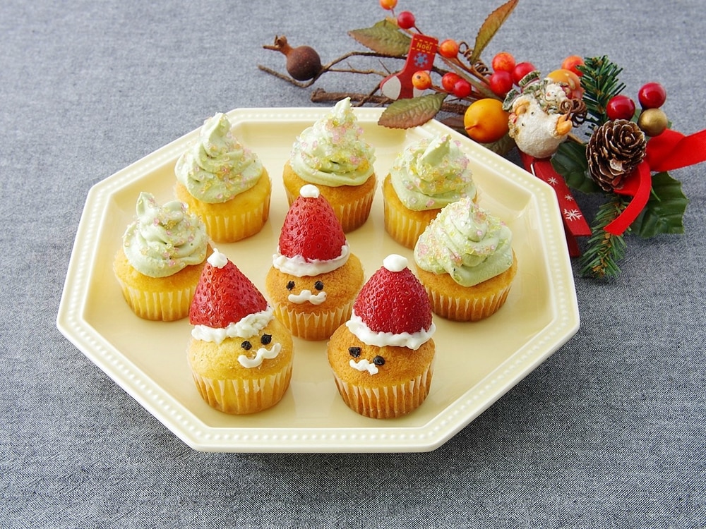可愛い 喜ばれるクリスマススイーツは市販のカップケーキで簡単に出来た デイリシャス 楽天レシピ 可愛い 喜ばれるクリスマススイーツは市販のカップケーキで簡単に出来た デイリシャス 楽天レシピ